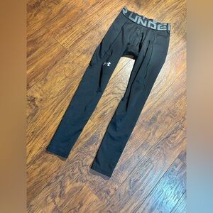 Under Armour men’s size S athletic leggings